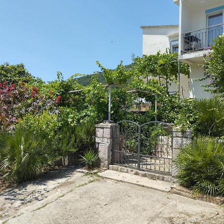 Ferienwohnung Sobica 2 Petrovac na moru Exterior foto